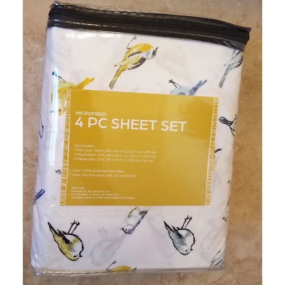 Real Living Timeless 4pc KING Sheet Set Microfiber White Yellow Blue Birds NEW